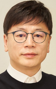 Ким Ён - хва (Kim Yong - hwa)