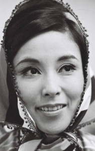 Ёко Ногива (Yoko Nogiwa)