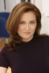 Луиза Янофски (Bettina Skye)